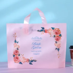 制造商定制印刷徽标彩色购物服装包装塑料袋带手柄